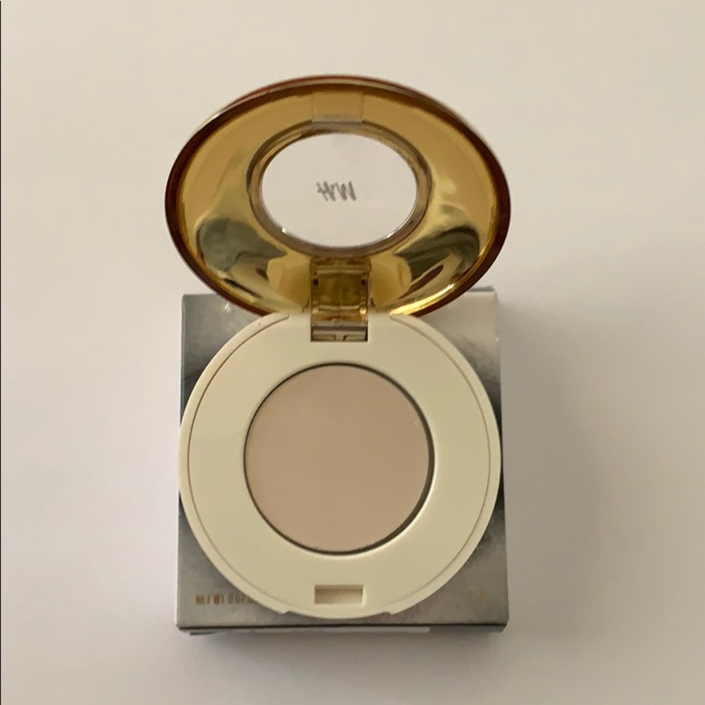 NEW IN BOX Eyeshadow